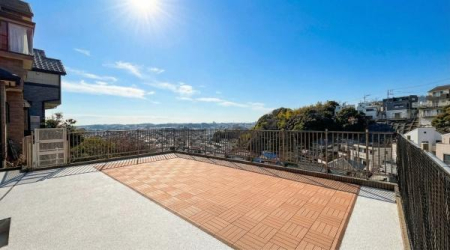 �_�ސ쌧���l�s�˒ˋ扺�q�c���̒��È�ˌ��Ă̏Z�˂���̒��]�ʐ^