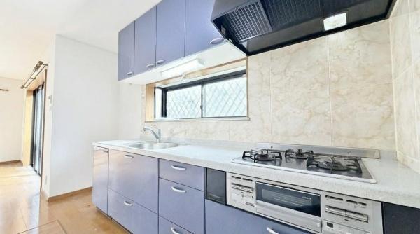 �_�ސ쌧���l�s�`������5���ڂ̒��È�ˌ��ẴL�b�`��