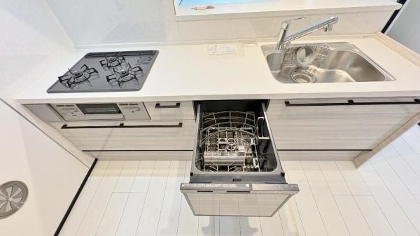 �_�ސ쌧���l�s��撆�c��5���ڂ̐V�z��ˌ��ẴL�b�`��