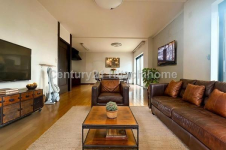 �_�ސ쌧���l�s�`�k�捂�c��5���ڂ̒��È�ˌ��Ẵ��r���O