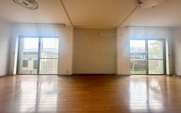 �_�ސ쌧���l�s�`�k�捂�c��5���ڂ̒��È�ˌ��Ẵ��r���O