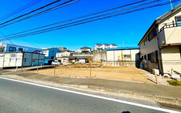 �_�ސ쌧���l�s�s�}���F���̐V�z��ˌ��Ă̑O�ʓ��H�܂ތ��n�ʐ^