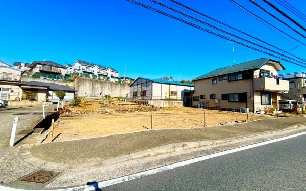 �_�ސ쌧���l�s�s�}���F���̐V�z��ˌ��Ă̑O�ʓ��H�܂ތ��n�ʐ^