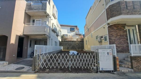 �_�ސ쌧���l�s�ߌ����̋{1���ڂ̐V�z��ˌ��Ă̌��n�O�ώʐ^