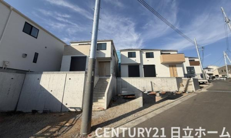 �_�ސ쌧���l�s����l�G����̐V�z��ˌ��Ă̑O�ʓ��H�܂ތ��n�ʐ^