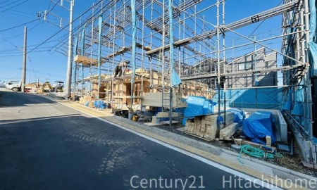 �_�ސ쌧���l�s�_�ސ�����ʂ̐V�z��ˌ��Ă̑O�ʓ��H�܂ތ��n�ʐ^