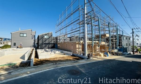 �_�ސ쌧���l�s�_�ސ�����ʂ̐V�z��ˌ��Ă̑O�ʓ��H�܂ތ��n�ʐ^