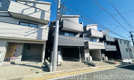 �_�ސ쌧���l�s�_�ސ�����ʂ̐V�z��ˌ��Ă̑O�ʓ��H�܂ތ��n�ʐ^