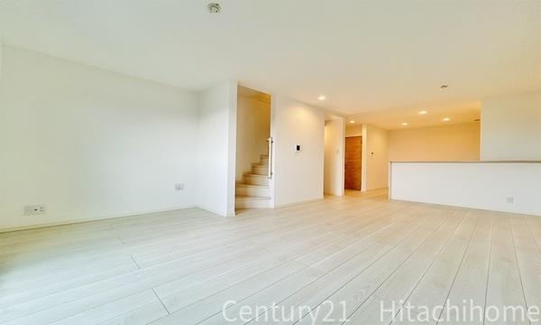 �_�ސ쌧���l�s�_�ސ�����ʂ̐V�z��ˌ��Ẵ��r���O