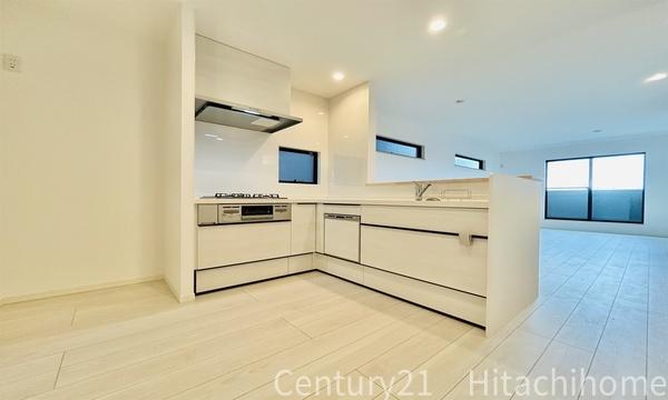 �_�ސ쌧���l�s�_�ސ�����ʂ̐V�z��ˌ��ẴL�b�`��