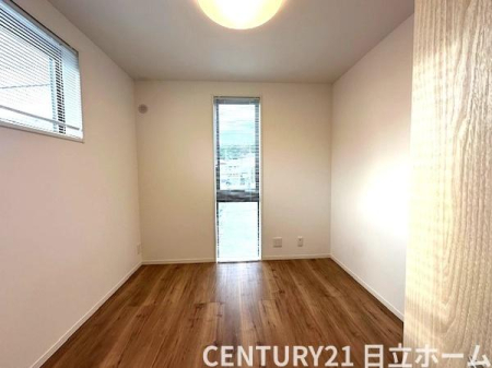 �_�ސ쌧���l�s�t��������u4���ڂ̐V�z��ˌ��Ă̎q������