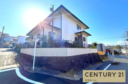 �_�ސ쌧���l�s�΋��R3���ڂ̒��È�ˌ��Ă̑O�ʓ��H�܂ތ��n�ʐ^