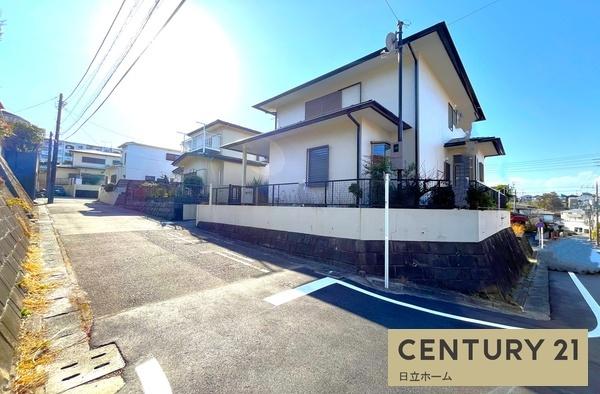 �_�ސ쌧���l�s�΋��R3���ڂ̒��È�ˌ��Ă̑O�ʓ��H�܂ތ��n�ʐ^