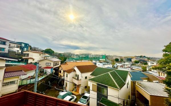 �_�ސ쌧���l�s�_�ސ�掵�����̒��È�ˌ��Ă̏Z�˂���̒��]�ʐ^