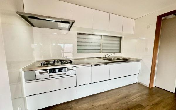 �_�ސ쌧���l�s�_�ސ�掵�����̒��È�ˌ��ẴL�b�`��