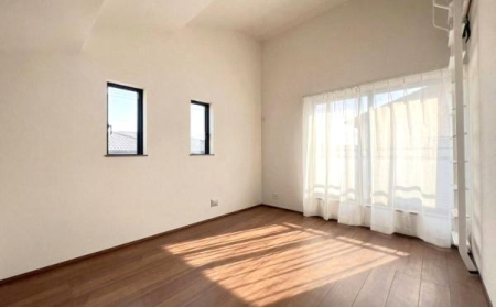 �_�ސ쌧���l�s�`��擌�i�J1���ڂ̐V�z��ˌ��Ă̗m��