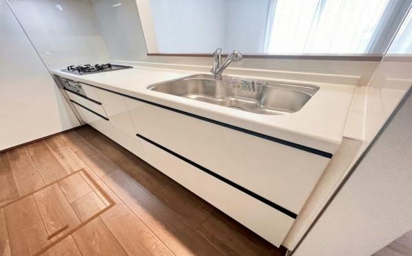 �_�ސ쌧���l�s�`��擌�i�J1���ڂ̐V�z��ˌ��ẴL�b�`��