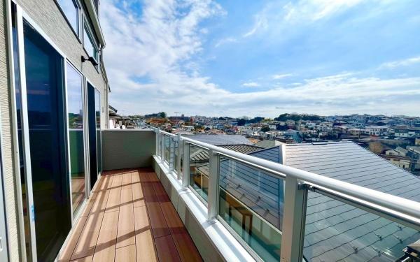 �_�ސ쌧���l�s���Z�c��4���ڂ̐V�z��ˌ��Ẵo���R�j�[