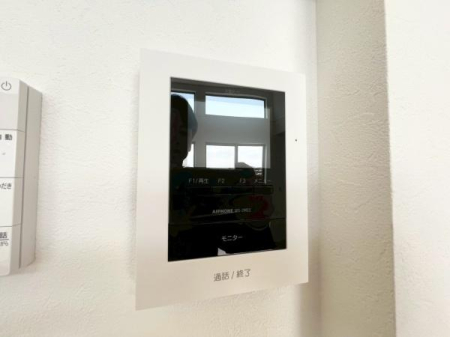 �_�ސ쌧���l�s���Z�c��4���ڂ̐V�z��ˌ��Ă̂��̑�