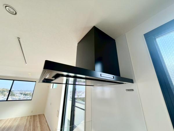 �_�ސ쌧���l�s���ʏ�4���ڂ̐V�z��ˌ��ẴL�b�`��