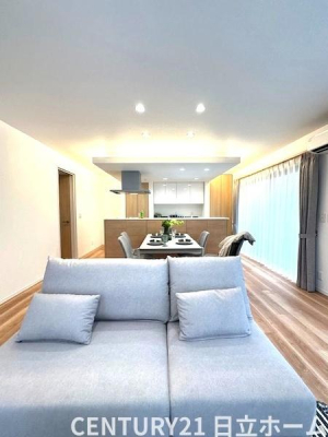 �_�ސ쌧���l�s�t��������u4���ڂ̐V�z��ˌ��Ẵ��r���O