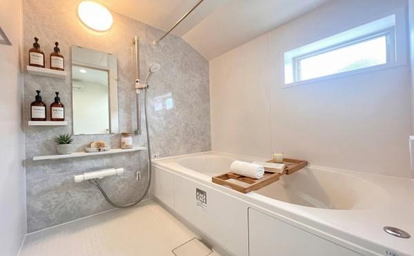 �_�ސ쌧���l�s�`�k��������̐V�z��ˌ��Ă̗���