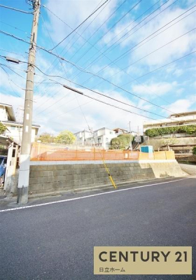 �_�ސ쌧���l�s���J�戢�v�a��2���ڂ̐V�z��ˌ��Ă̑O�ʓ��H�܂ތ��n�ʐ^