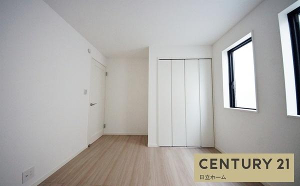 �_�ސ쌧���l�s���擌��]���u�̐V�z��ˌ��Ă̎q������