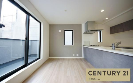 �_�ސ쌧���l�s���擌��]���u�̐V�z��ˌ��Ẵ��r���O