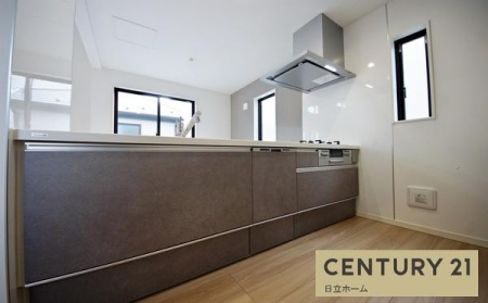 �_�ސ쌧���l�s���擌��]���u�̐V�z��ˌ��ẴL�b�`��