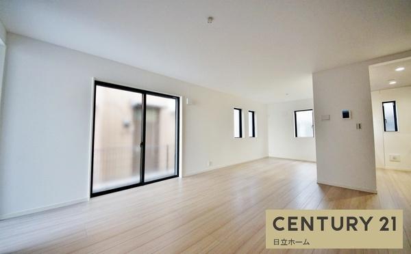 �_�ސ쌧���l�s���擌��]���u�̐V�z��ˌ��Ẵ��r���O