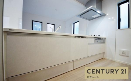 �_�ސ쌧���l�s���擌��]���u�̐V�z��ˌ��ẴL�b�`��