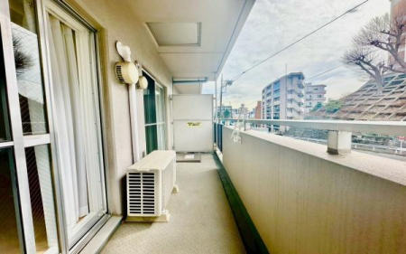 �_�ސ쌧���l�s����Ԗ咬2���ڂ̒��Ã}���V�����̃o���R�j�[