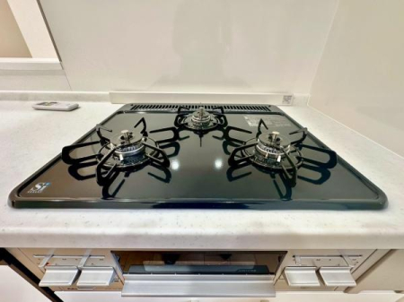 �_�ސ쌧���l�s����Ԗ咬2���ڂ̒��Ã}���V�����̃L�b�`��