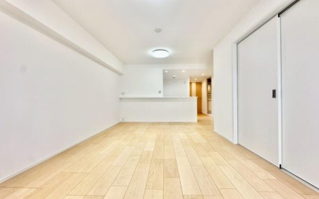 �_�ސ쌧���l�s����Ԗ咬2���ڂ̒��Ã}���V�����̃��r���O