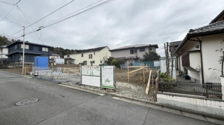 �_�ސ쌧���l�s�h�揯��3���ڂ̐V�z��ˌ��Ă̂��̑����n