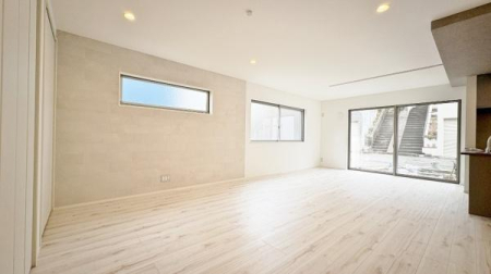 �_�ސ쌧���l�s�ۓy�P�J��쓇���̐V�z��ˌ��Ẵ��r���O