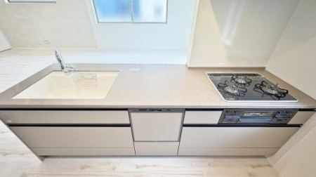 �_�ސ쌧���l�s�ۓy�P�J��쓇���̐V�z��ˌ��ẴL�b�`��