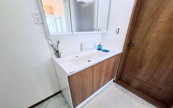 �_�ސ쌧���l�s�ۓy�P�J��㐛�c���̒��È�ˌ��Ă̐��ʑ�E���ʏ�