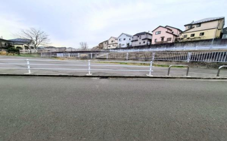 �_�ސ쌧���l�s���J���c�����̓y�n�̂��̑����n