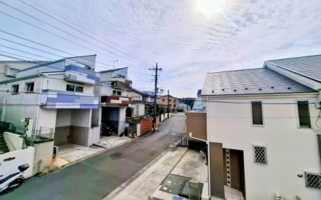 �_�ސ쌧���l�s����s�򒬂̒��È�ˌ��Ă̏Z�˂���̒��]�ʐ^