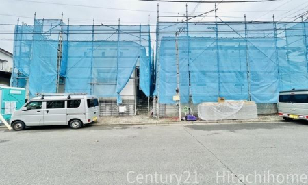 �_�ސ쌧���l�s���攒��5���ڂ̐V�z��ˌ��Ă̑O�ʓ��H�܂ތ��n�ʐ^