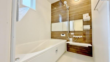 �_�ސ쌧���l�s�˒ˋ敽�˒��̐V�z��ˌ��Ă̗���