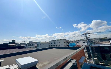 �_�ސ쌧���l�s����{�q���̒��È�ˌ��Ă̏Z�˂���̒��]�ʐ^