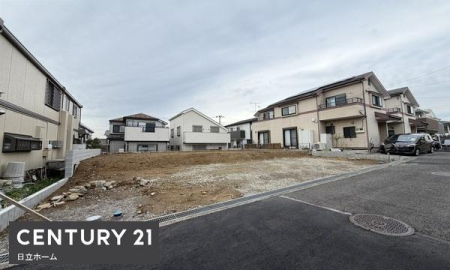 �_�ސ쌧���l�s�h����c���̐V�z��ˌ��Ă̑O�ʓ��H�܂ތ��n�ʐ^