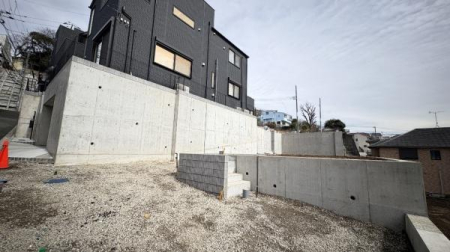 �_�ސ쌧���l�s�_�ސ��O�c�򉺒��̐V�z��ˌ��Ă̂��̑����n