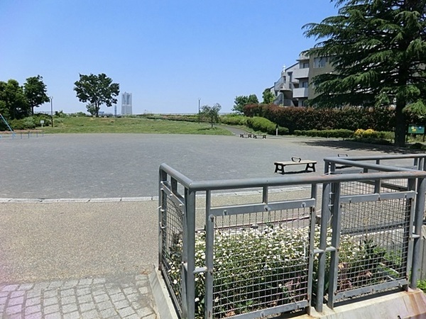 �_�ސ쌧���l�s����R����1���ڂ̒��È�ˌ��Ă̎��ӊ�