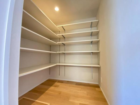 �_�ސ쌧���q�s����2���ڂ̐V�z��ˌ��Ă̎��[