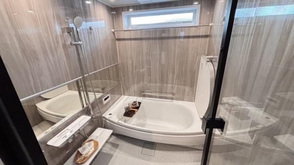 �_�ސ쌧���l�s�_�ސ��ؒ��̐V�z��ˌ��Ă̗���