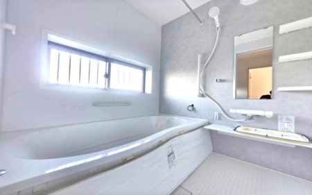 �_�ސ쌧���l�s�_�ސ��O�c��쒬�̐V�z��ˌ��Ă̗���